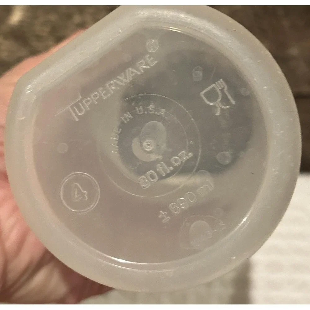 Vintage Tupperware 14‎ 30 Fl Ounce Sweet Saver Container With 2  Lid